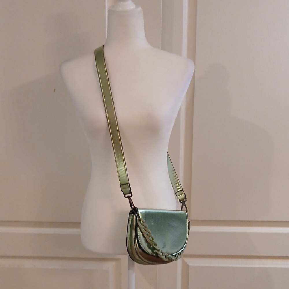 Metallic Crossbody Handbag